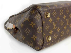Louis Vuitton Montaigne MM