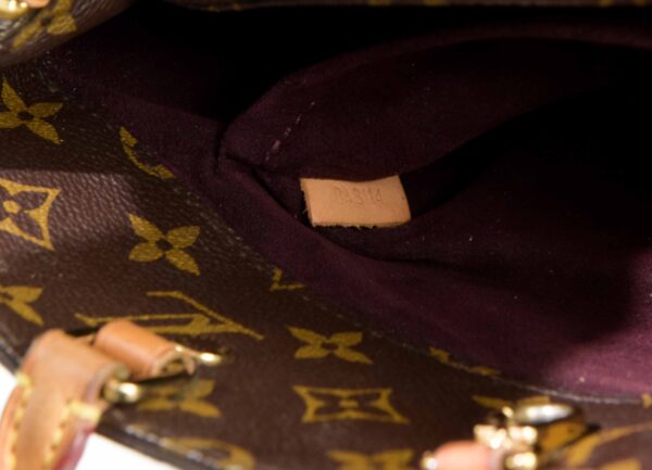 Louis Vuitton Montaigne MM