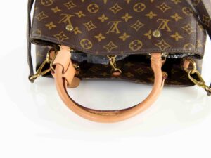 Louis Vuitton Montaigne MM