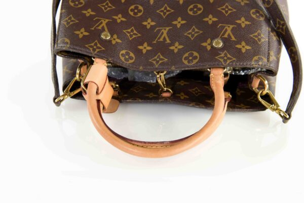 Louis Vuitton Montaigne MM