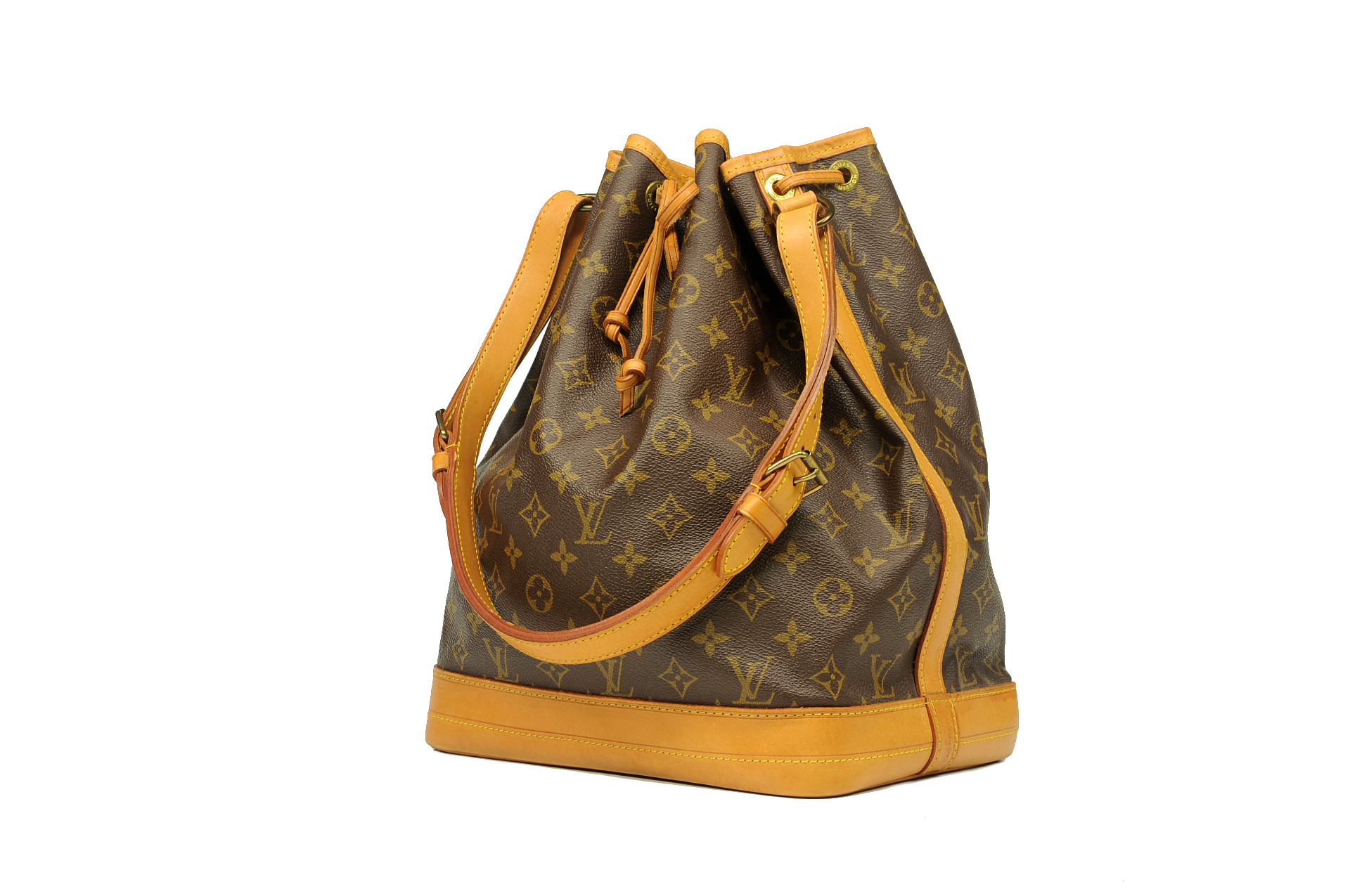 Louis-Vuitton-Noe-1.png
