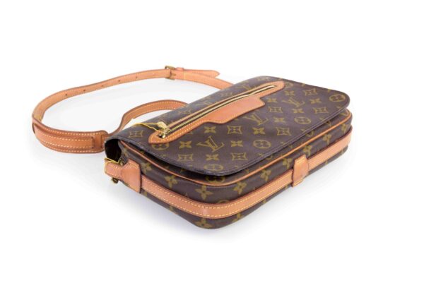 Louis Vuitton Saint Germain 28