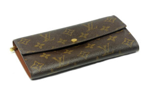Louis Vuitton Sarah Wallet
