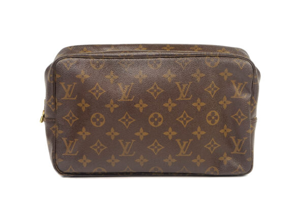 Louis Vuitton Trousse Toilette 28