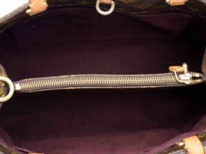 Louis Vuitton Montaigne MM