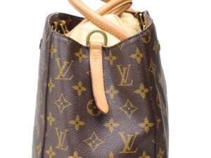 Louis Vuitton Montaigne MM