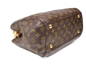 Louis Vuitton Montaigne MM
