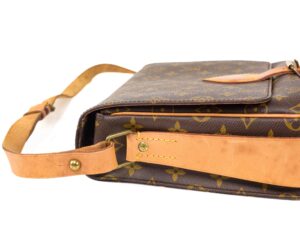 Louis Vuitton Cartouchiere GM