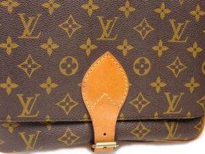 Louis Vuitton Cartouchiere GM