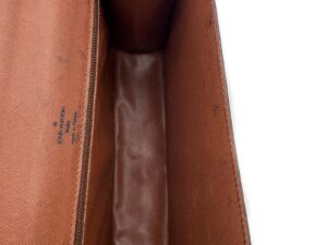 Louis Vuitton Monceau 28