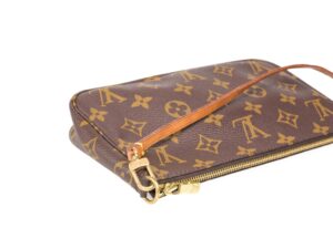 Louis Vuitton Pochette