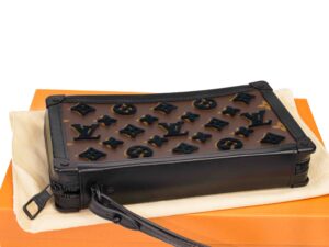 LOUIS VUITTON Monogram Tuffetage Soft Trunk Clutch